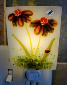 Nightlight with Double Echinecea, Dragonfly, Butterfly, Lady Bug