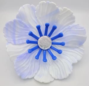 Garden Flower-White & Purple Streaky with Periwinkle Stamens and Dichroic Center