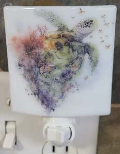 Nightlight-Sea Turtle Love