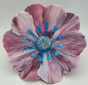 Garden Flower-Pink/Purple/White Streaky with Turquoise Stamens and Dichroic Center