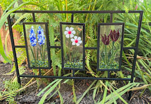 Border Trellis with Botanical Panels