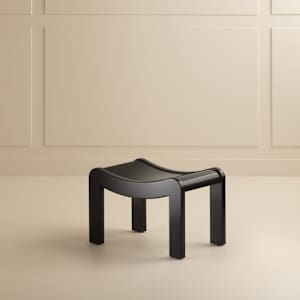 Curule SN1 Stool