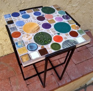 La Plaza Del Pueblo (small table)