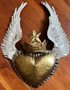11393 - Heart Crown and Wings