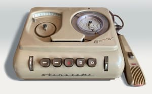 3957 - Antique Grundig Stenorette Microphone and Tape Recorder 1954