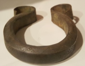 Manilla Currency Bracelet