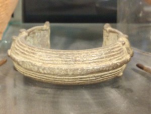 Manilla Currency Bracelet