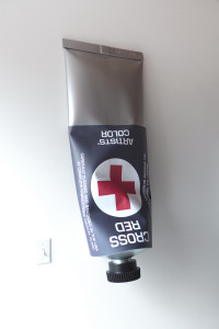 Cross Red