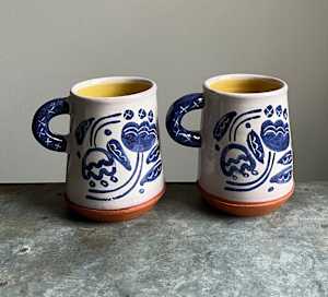 Mug with Flower Pair Design