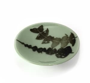 Banksia Leaves Bowl (Olive)