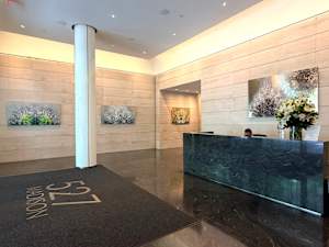 527 Madison Avenue install view 1