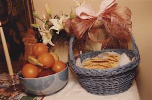 StJoseph's day table:Pat Pino table,detail,basket