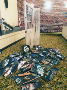 THE DOOR - Installation