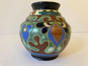 Exquisite Antique Japanese Ceramic Vase