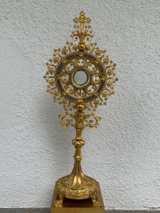 Monstrance