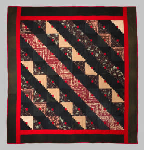 Log Cabin Quilt (Sunshine and Shadow variation)