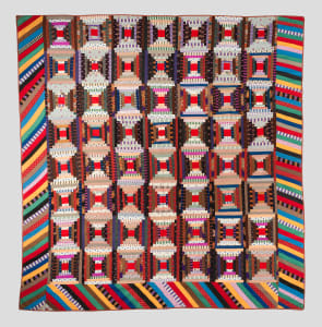 Courthouse Steps with diagonal strip border