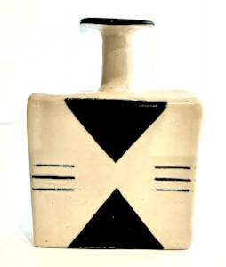 Black and White Vase I
