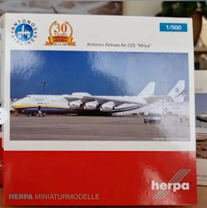 Herpa die cast plane
