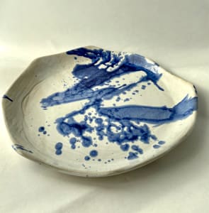 Splattered plate