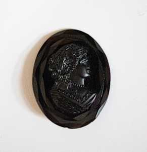 Brooch
