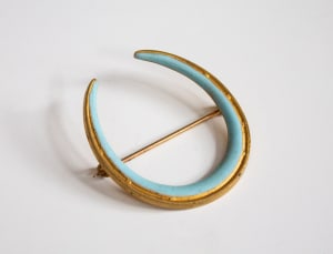 Brooch