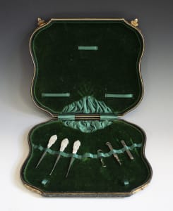 Traveling Dressing Case (Nécessaire)