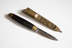 Knife