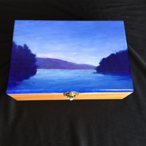 Summer Lake - Box