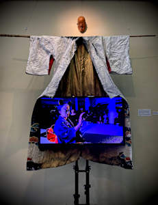 Kimono 2 What We Wear (Reliquiae)