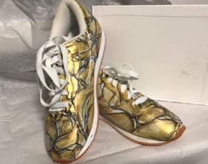 Art On Shoes Series/Collection/designs(Gold Touch"