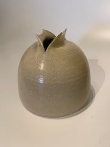 Dome-shaped ceramic ikebana vase