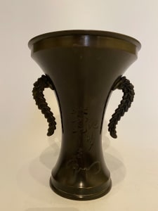 Trumpet bronze ikebana vase