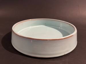 Round ceramic ikebana vase