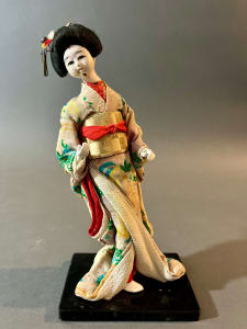 Dancer doll