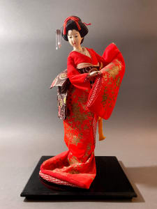 Maiko doll - Dancer