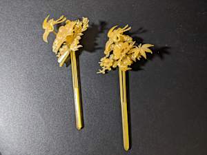 Pair of hairpins - Kanzashi