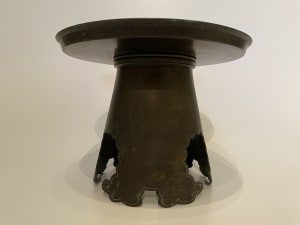 Bronze ikebana vase with flat top