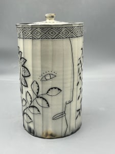 Lidded Cannister