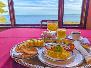 Breakfast-by-the-Sea