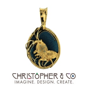 CMJ W 20036  Gold pendant designed by Christopher M. Jupp
