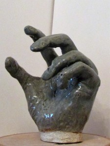 Celadon Hand, une Main D'artiste