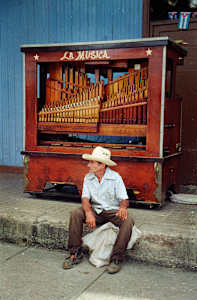 Untitled (La Musica)