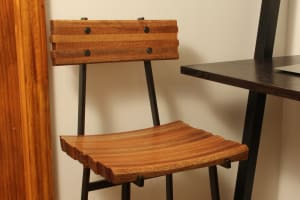 Grue Stool