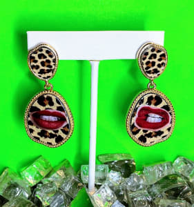 Hot Goss in Leopard (earrings)