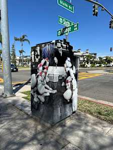 Art Outside the Box Take 2: 6th and Orange Avenue