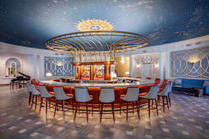 Hotel Roanoke- The Oval Room