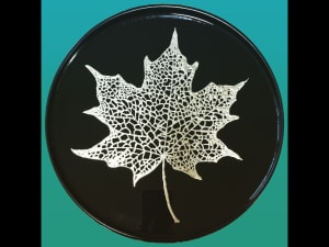 Maple Leaf Tray, round