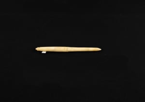 Ivory or bone object