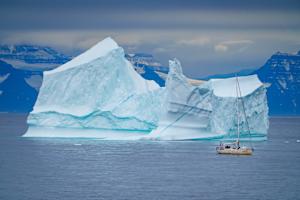 Voyage Under the Midnight Sun